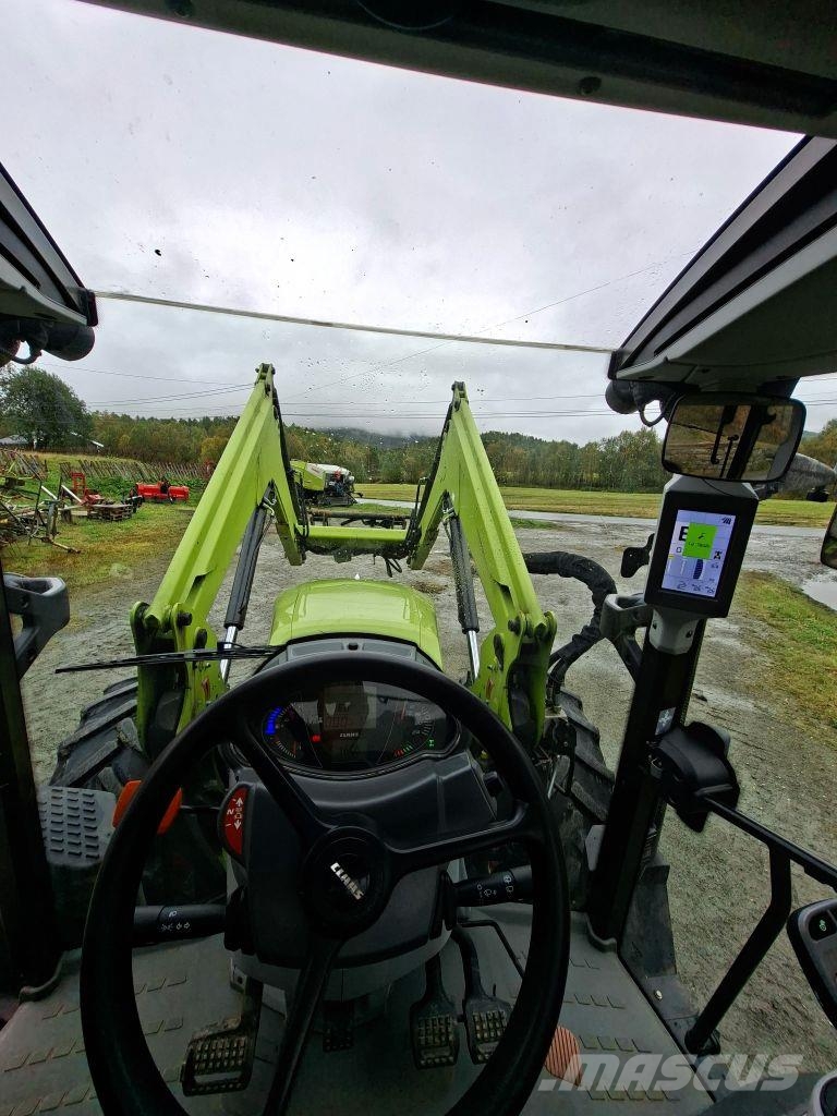 CLAAS Arion 440 CIS トラクター