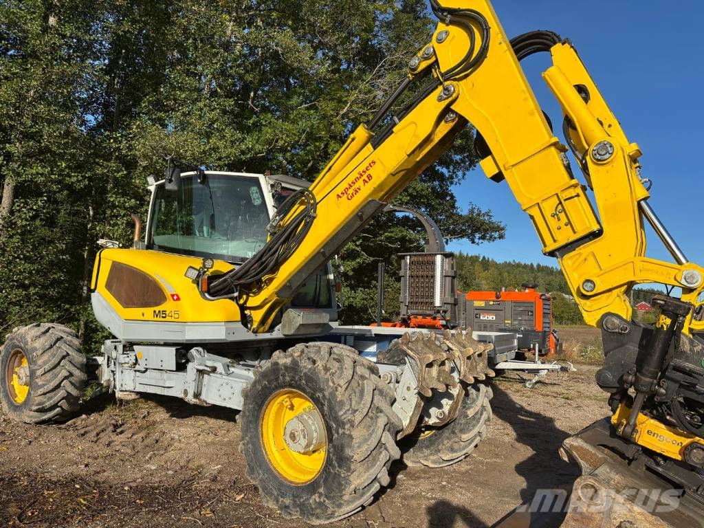 Menzi Muck M545B Wheeled excavators