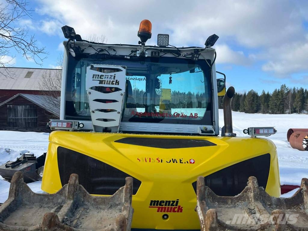 Menzi Muck M545B Wheeled excavators