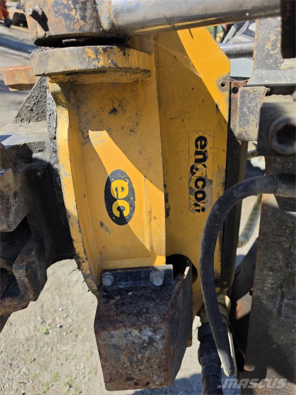 Engcon NTP-10 Volteadoras