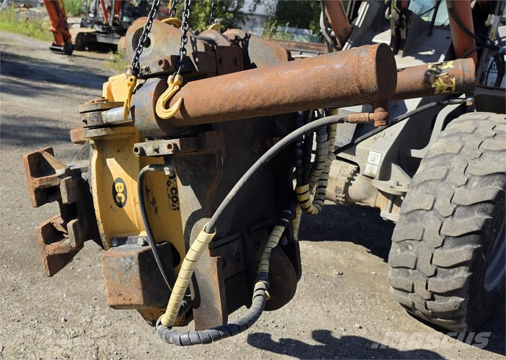 Engcon NTP-10 Volteadoras