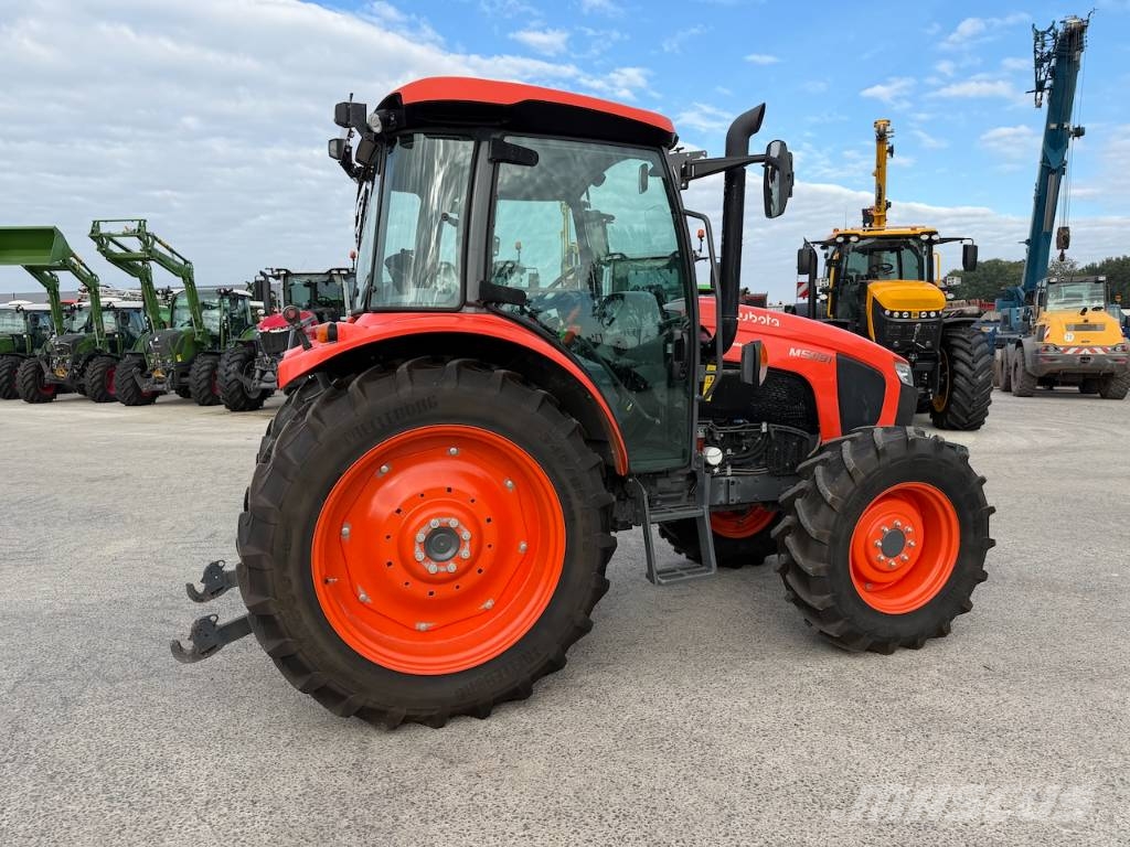 Kubota M 5-091 Utility Narrow / Smalspoor Tractors