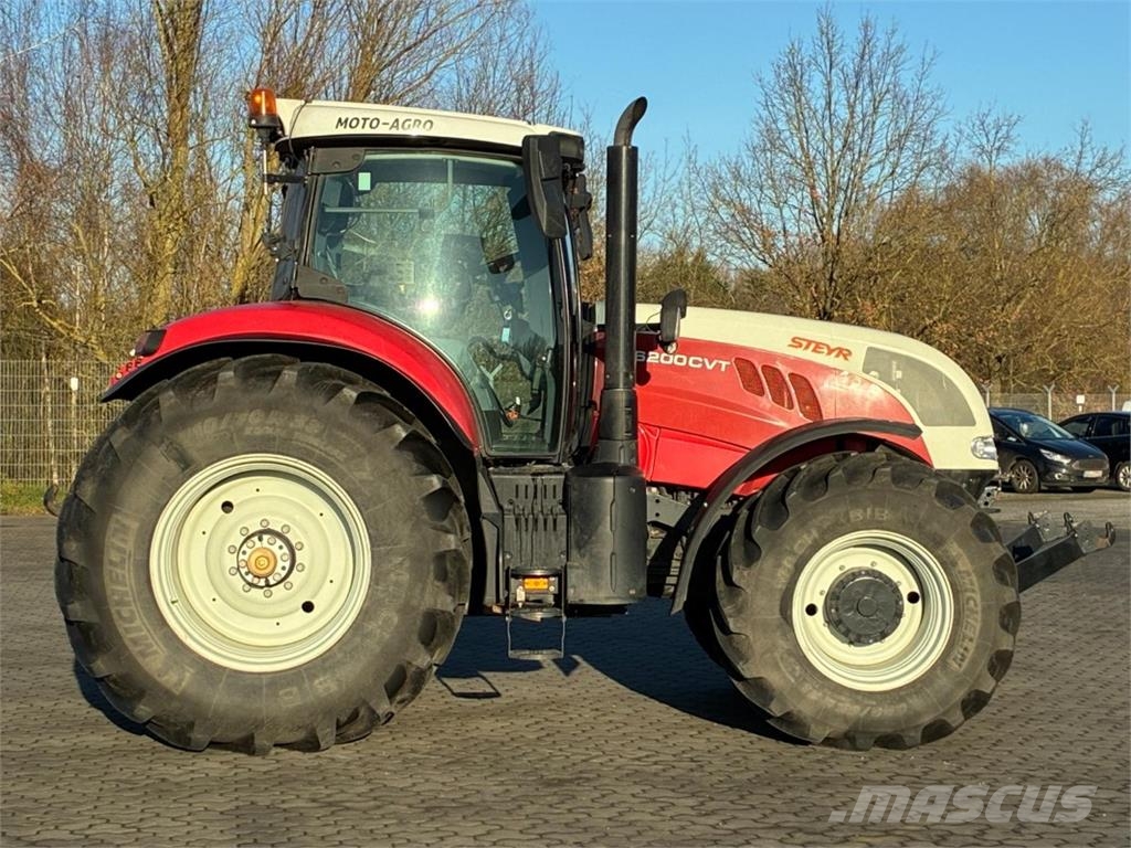 Steyr 6200 CVT الجرارات