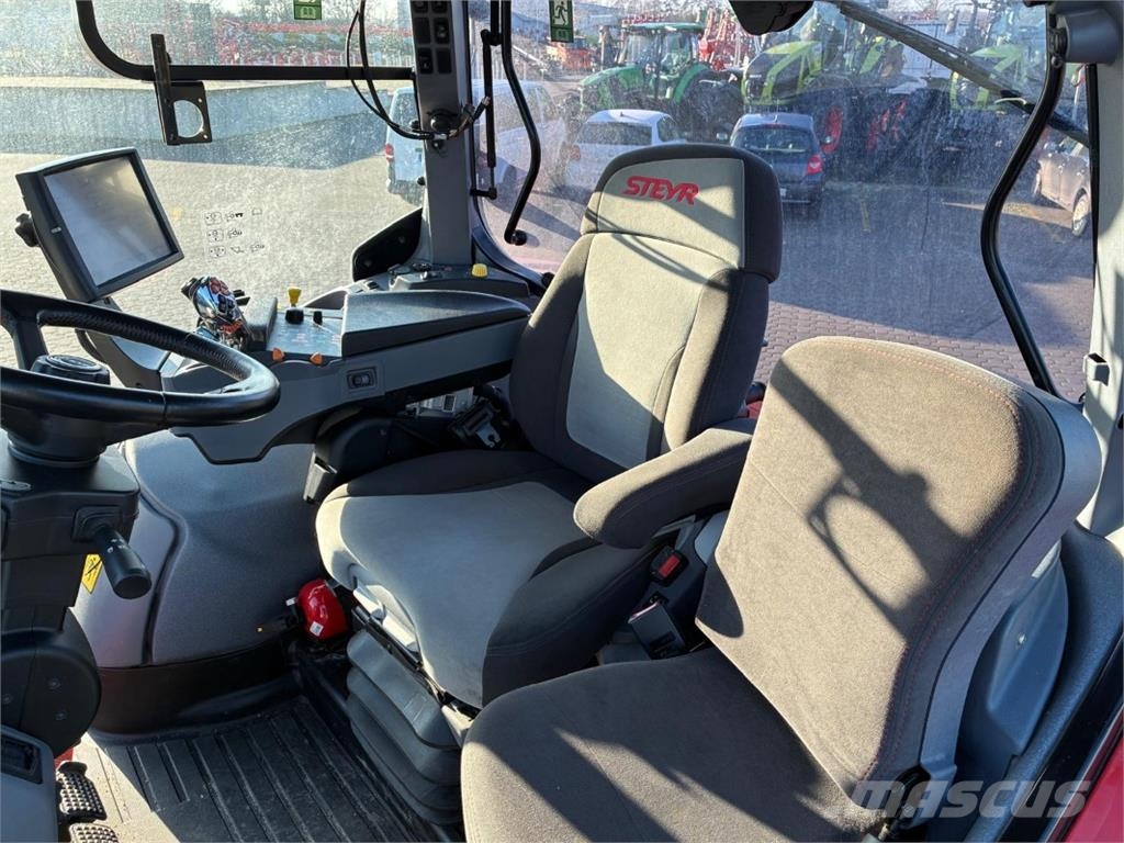Steyr 6200 CVT الجرارات