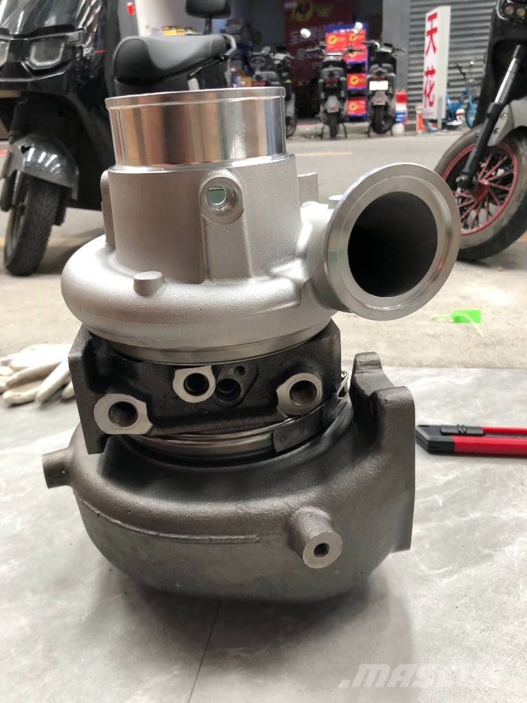 Komatsu SAA6D107E-3 turbocharger Motori