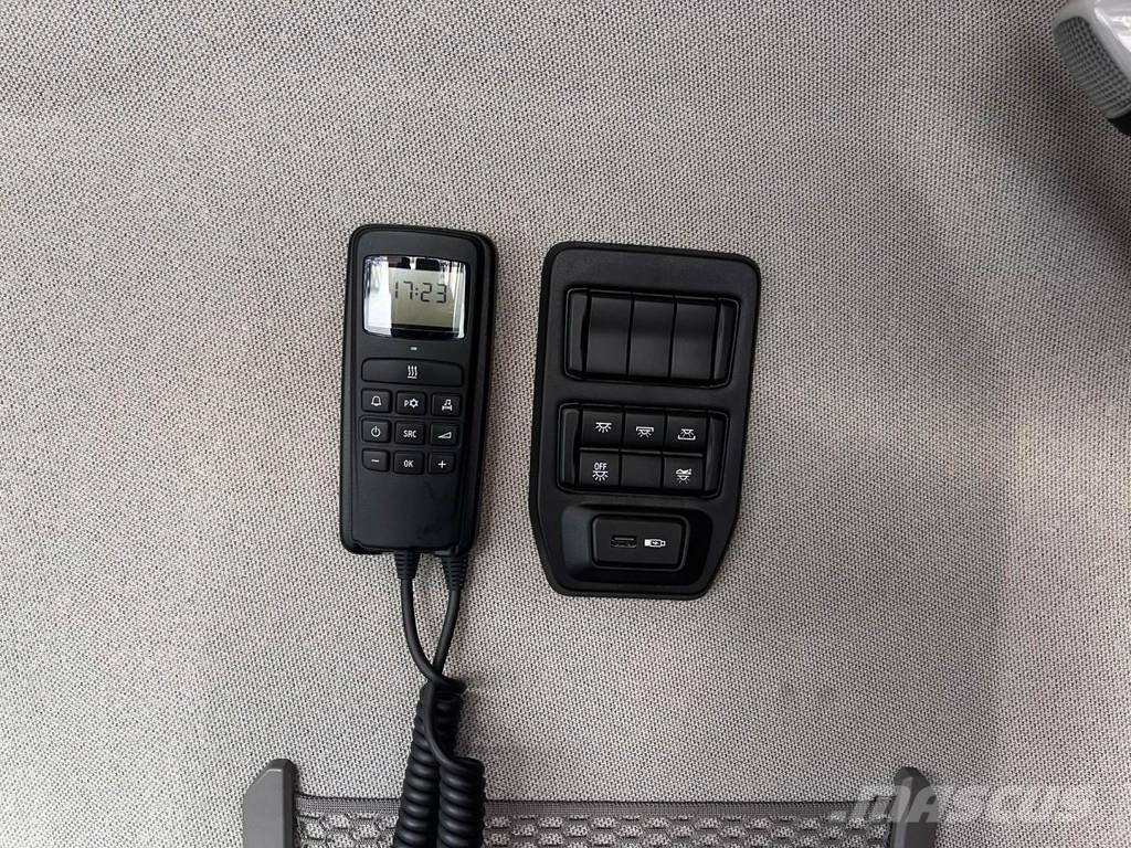 Scania R500 4X2 full air, Retarder, 2 tanks Тягачі