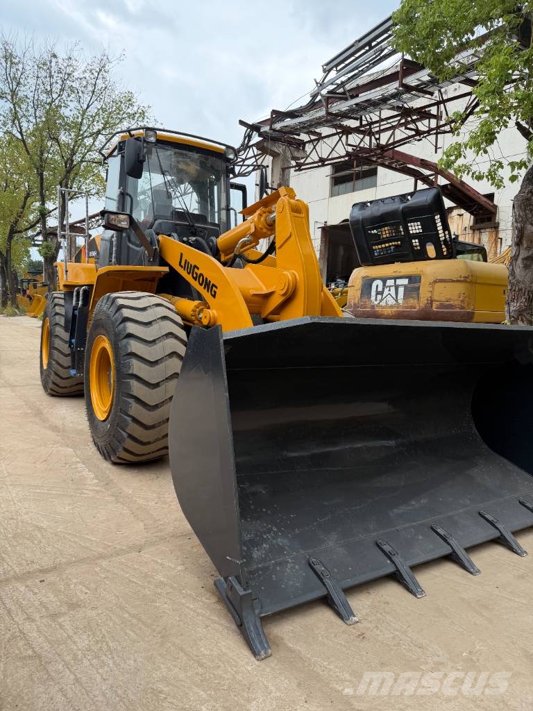 LiuGong 856 H 1000 units loaders in stock 轮式装载机