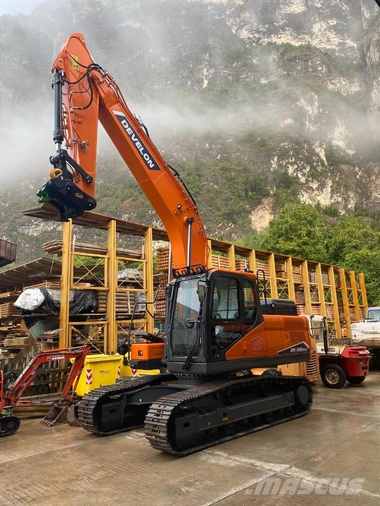 Develon DX 210 NLC-7 Crawler excavators