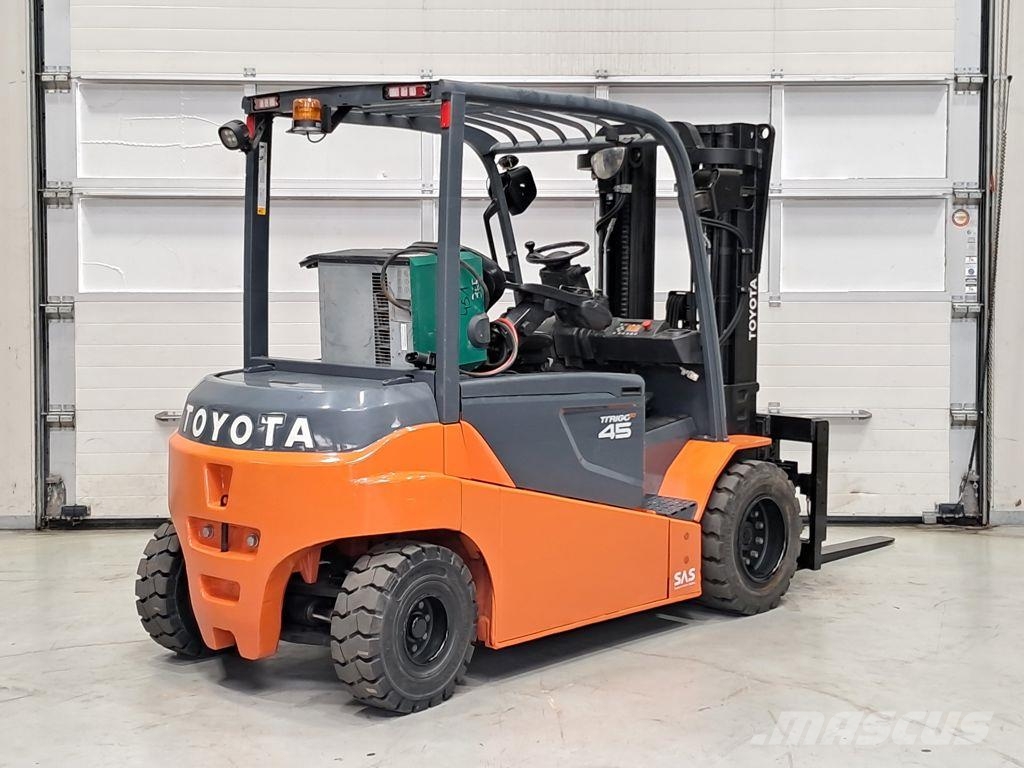 Toyota 8FBMT45 Električni viličarji