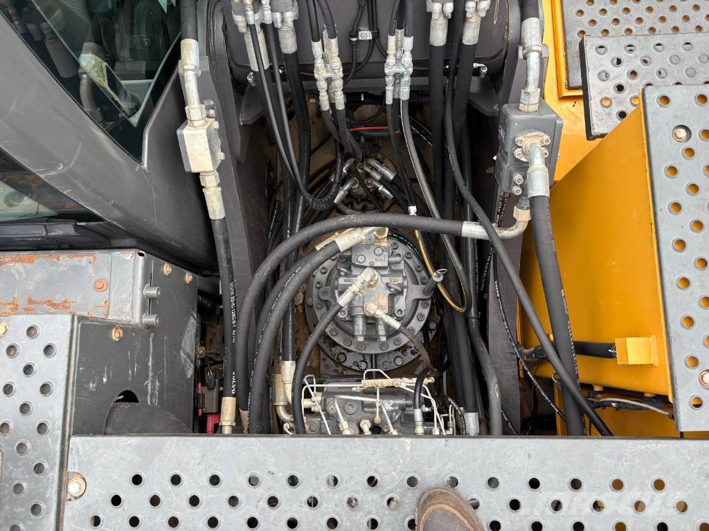 Volvo EC 300 EL (500 hours service done) Excavadoras de cadenas