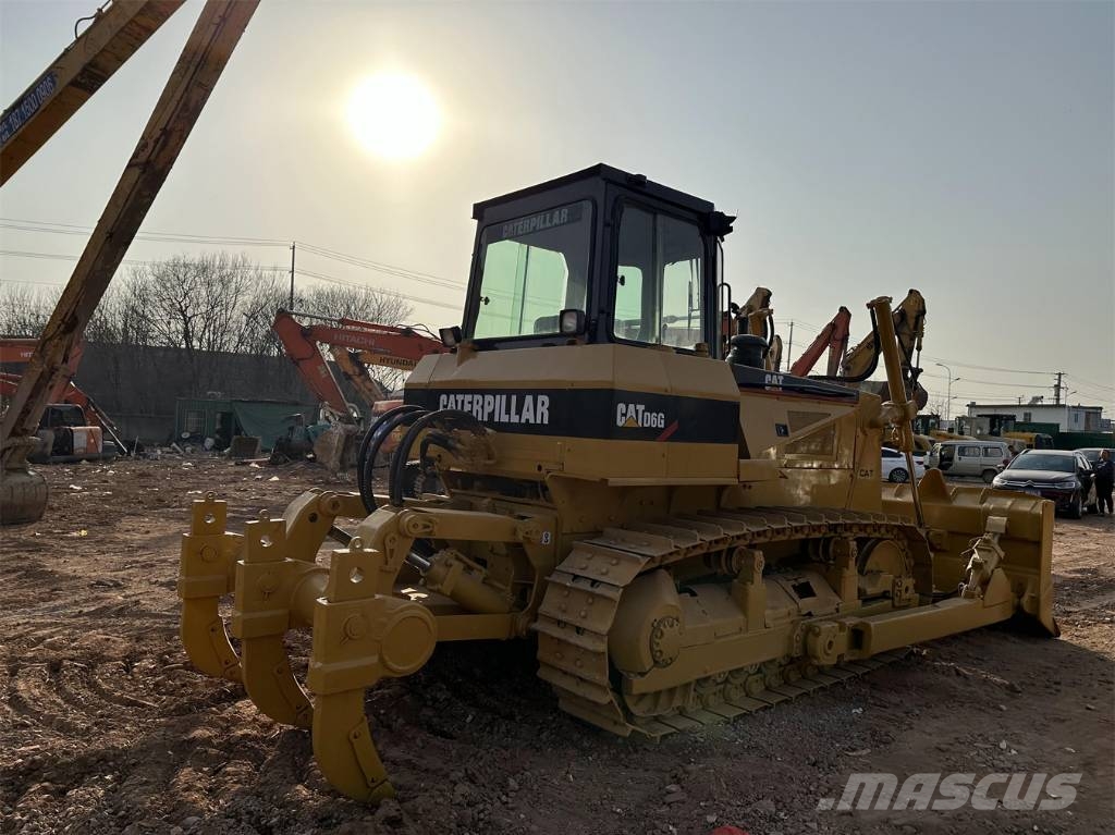 CAT D 6 G Kāpurķēžu buldozeri