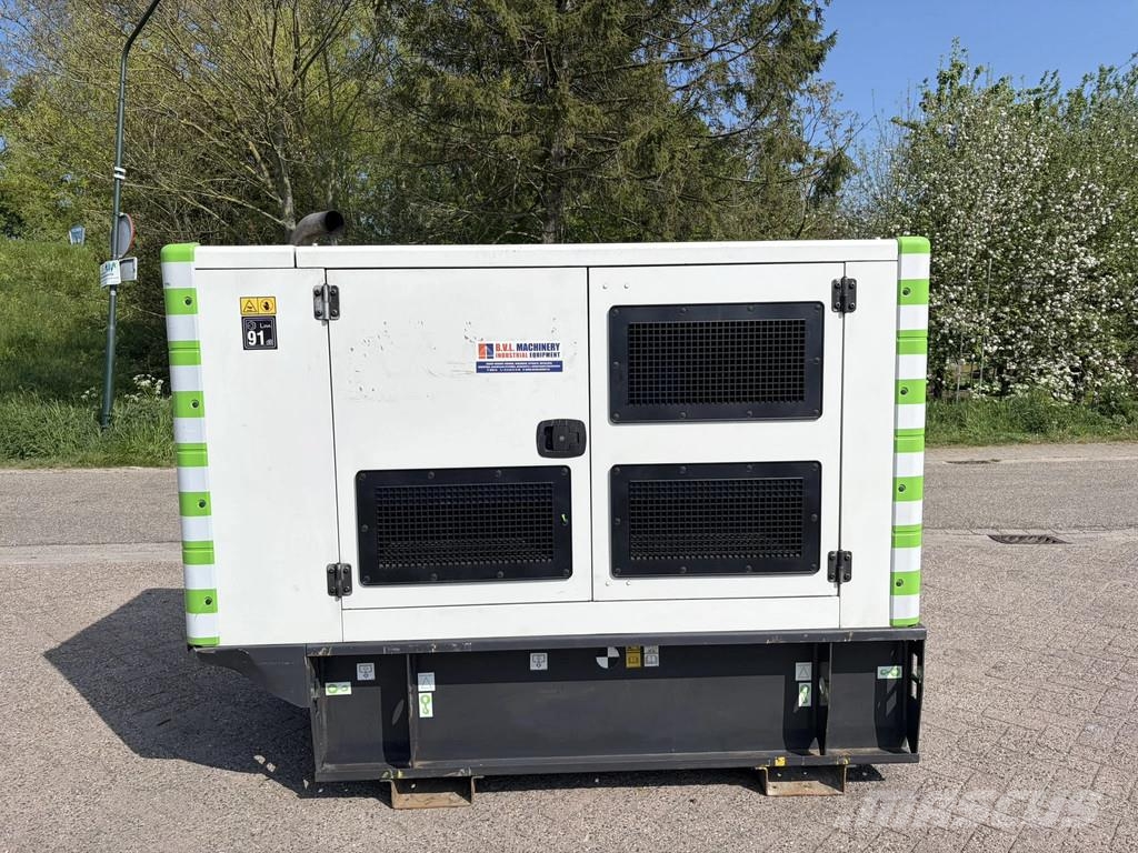 CAT Perkins stamford 65 kVA aggregaat generatorset Diesel Generatoren
