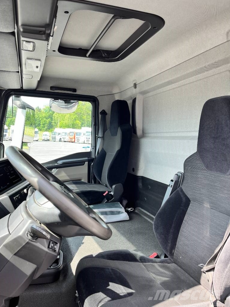 MAN TGL 12.250 4X2 BL Nostovarsi-vaihtolavakuorma-autot