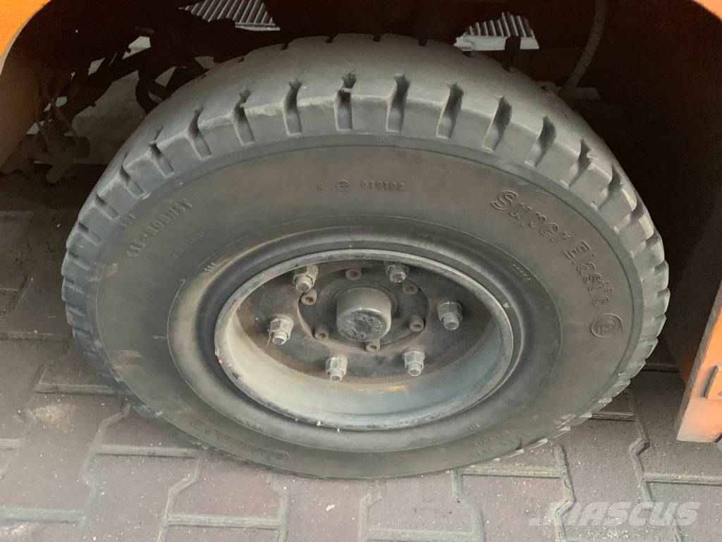 Rofan ZH4  V-3461  EO شاحنة قاطرة