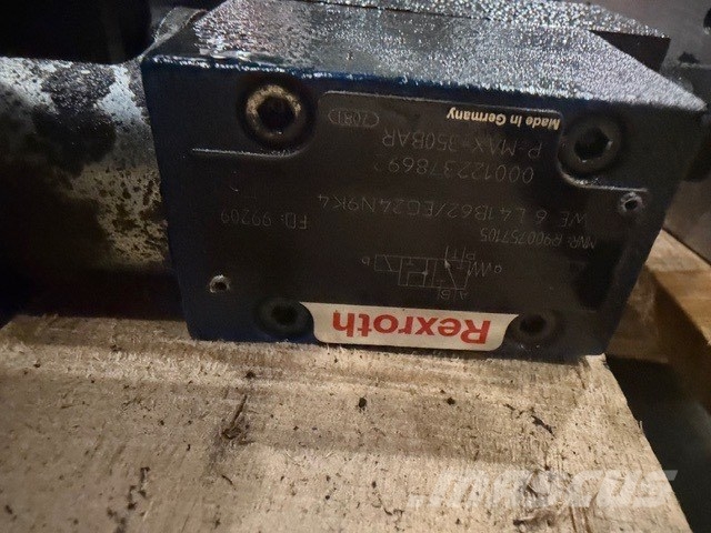 Atlas Copco BOOMER XE 3 USED CAB HYDRAULIC PARTS Drilling equipment accessories and spare parts