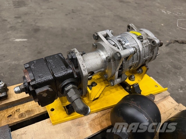 Atlas Copco BOOMER XE 3 USED CAB HYDRAULIC PARTS Drilling equipment accessories and spare parts