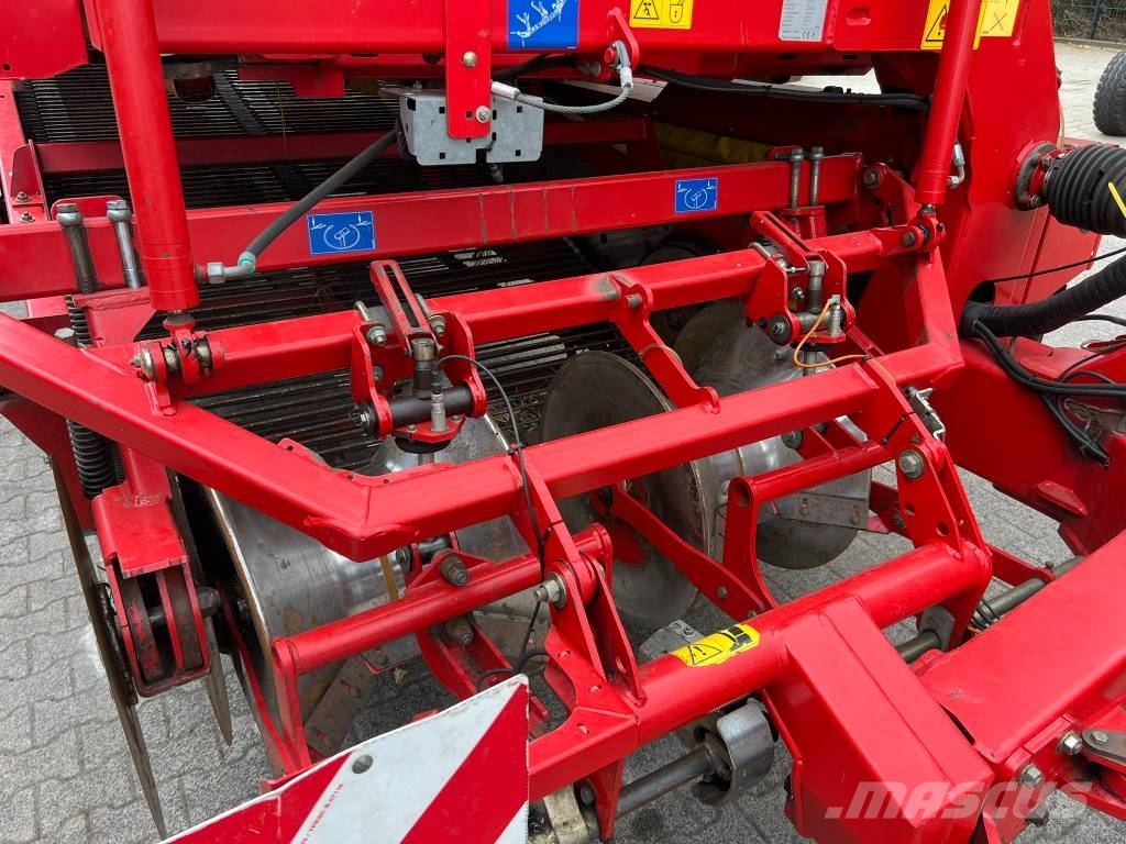 Grimme SE 150-60 Burgonya kombájnok és kiszedők