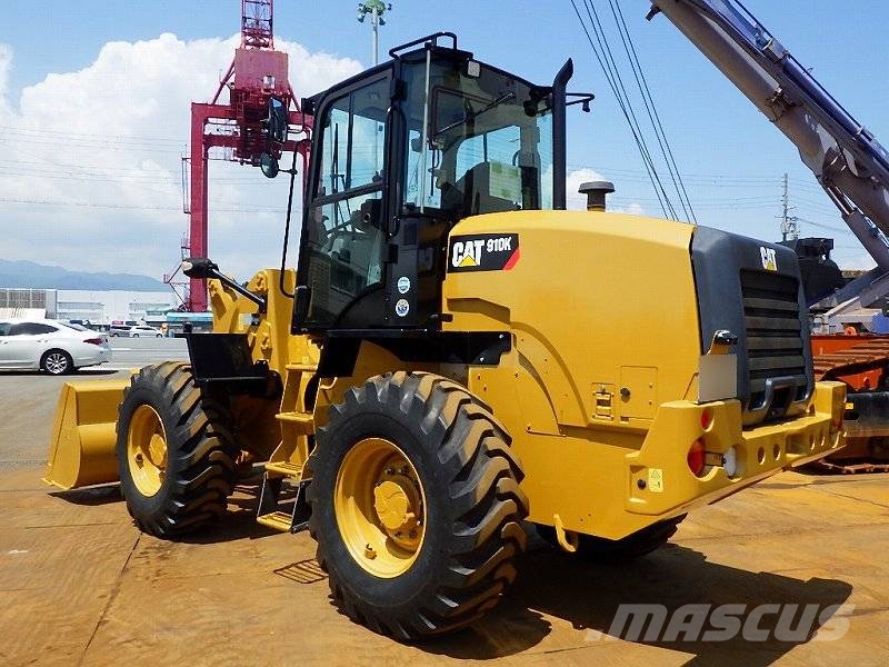 CAT 910K لوادر بعجل