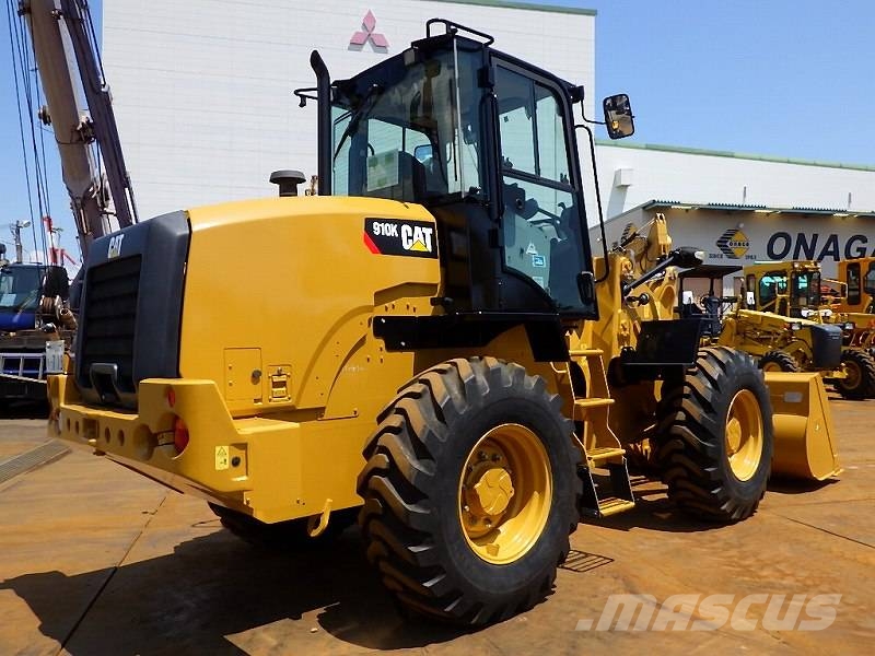 CAT 910K لوادر بعجل
