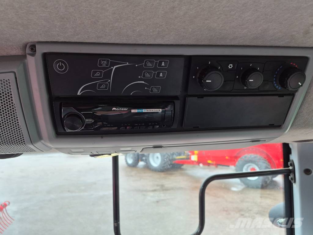 Valtra N 174 A VERSU Traktory