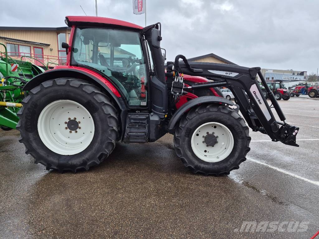 Valtra N 174 A VERSU Traktory
