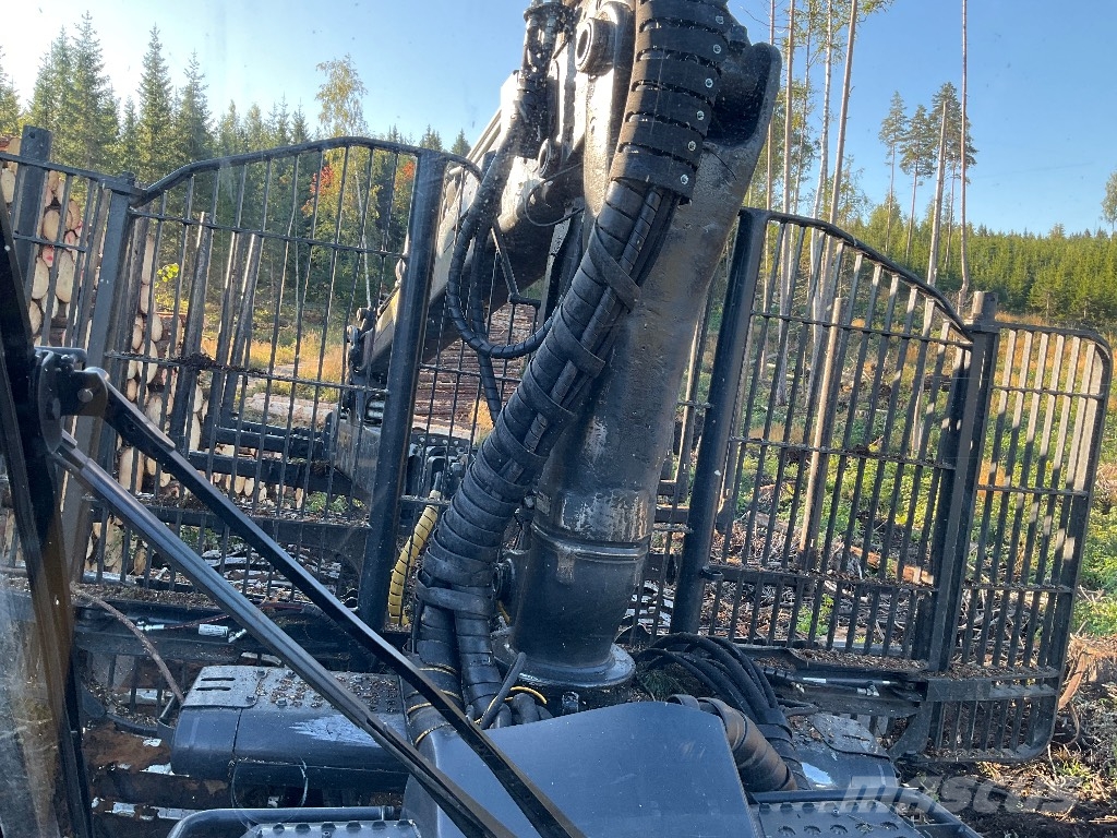 Ponsse Buffalo 8W K111M scale hydr. VLA 5F Buffalo Forvarderi