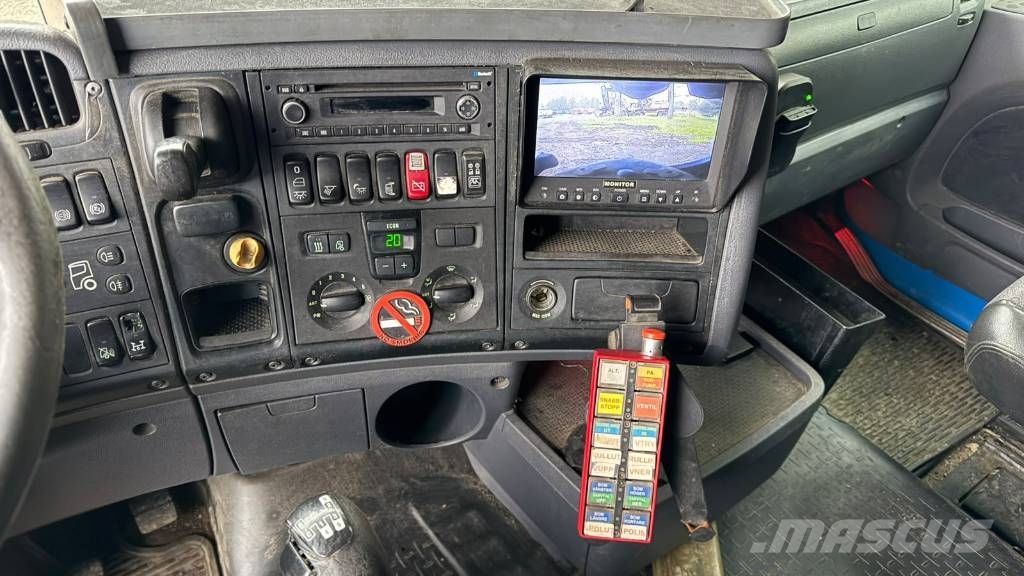 Scania R 500 EURO5 8x4 Kombinētās vakumsūkņa mašīnas