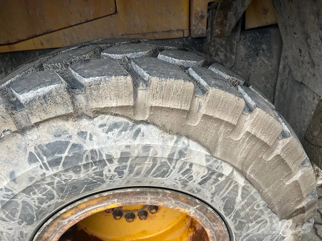 Komatsu WA 250 PZ-5 Utovarivači na kotačima