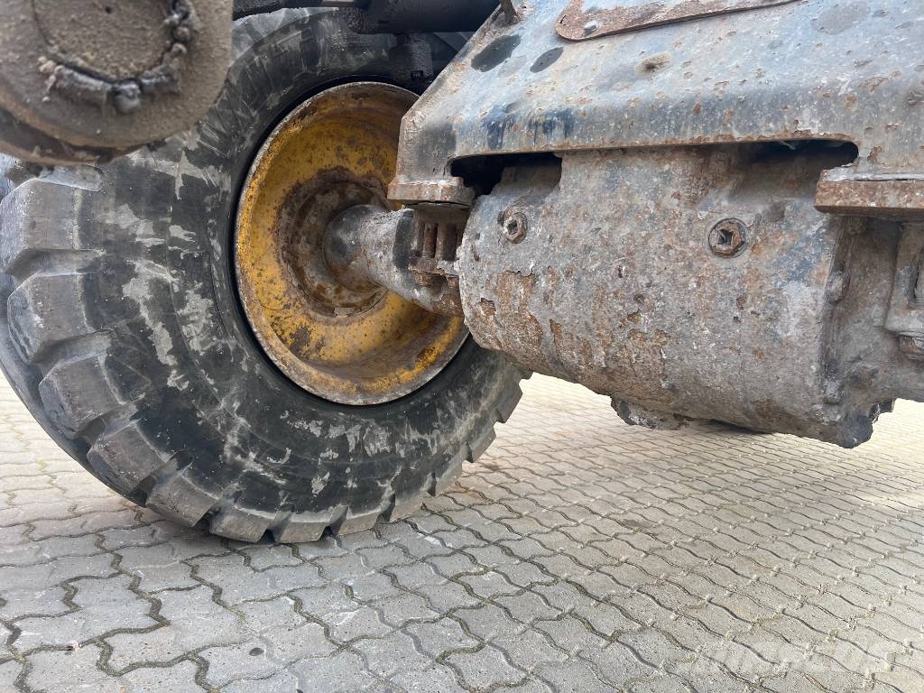 Komatsu WA 250 PZ-5 Utovarivači na kotačima
