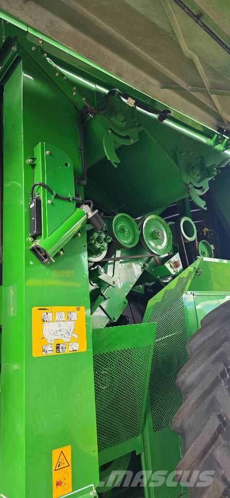 John Deere S7 700 Зерноуборочные комбайны