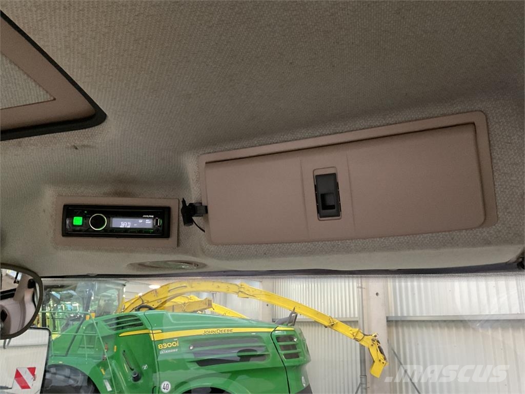 Fendt 826 Vario PowerPlus الجرارات
