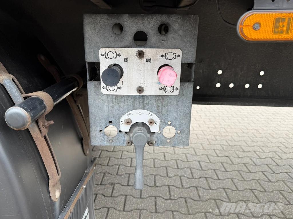 Tracon Schuifzeil -Dak / Bpw-Disc / HH-Vloer نصف مقطورات بباب جانبي