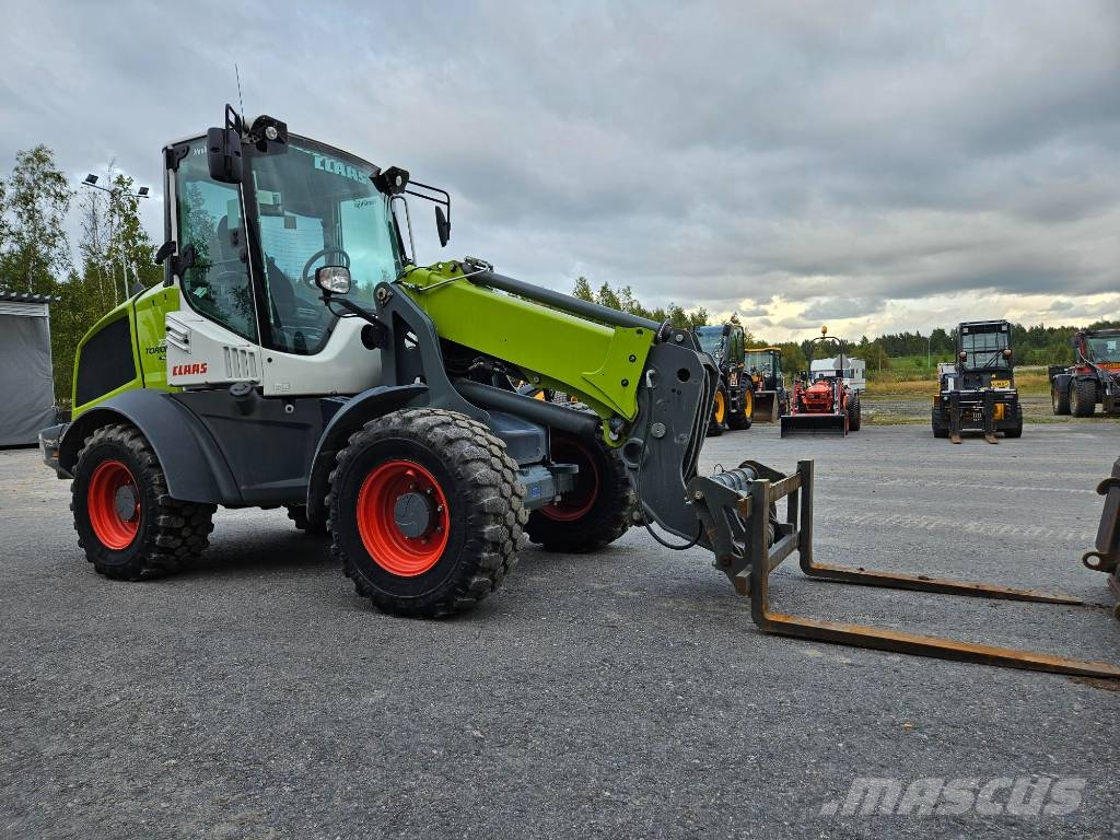CLAAS 738 Torion Pás carregadoras de rodas