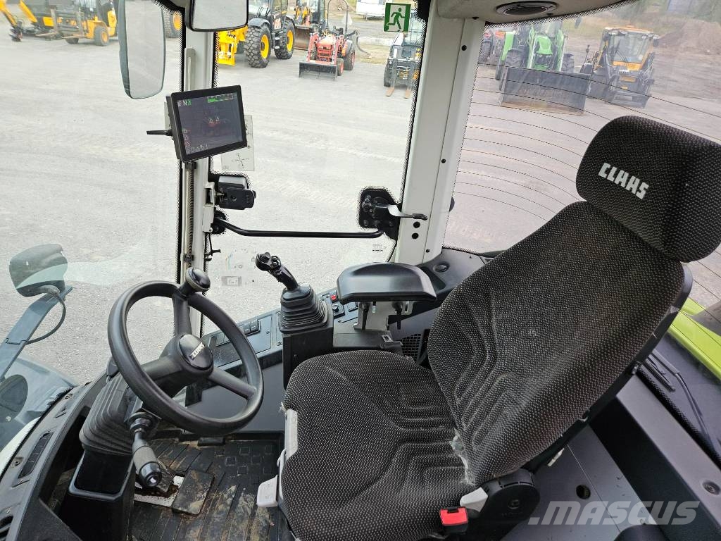 CLAAS 738 Torion Pás carregadoras de rodas
