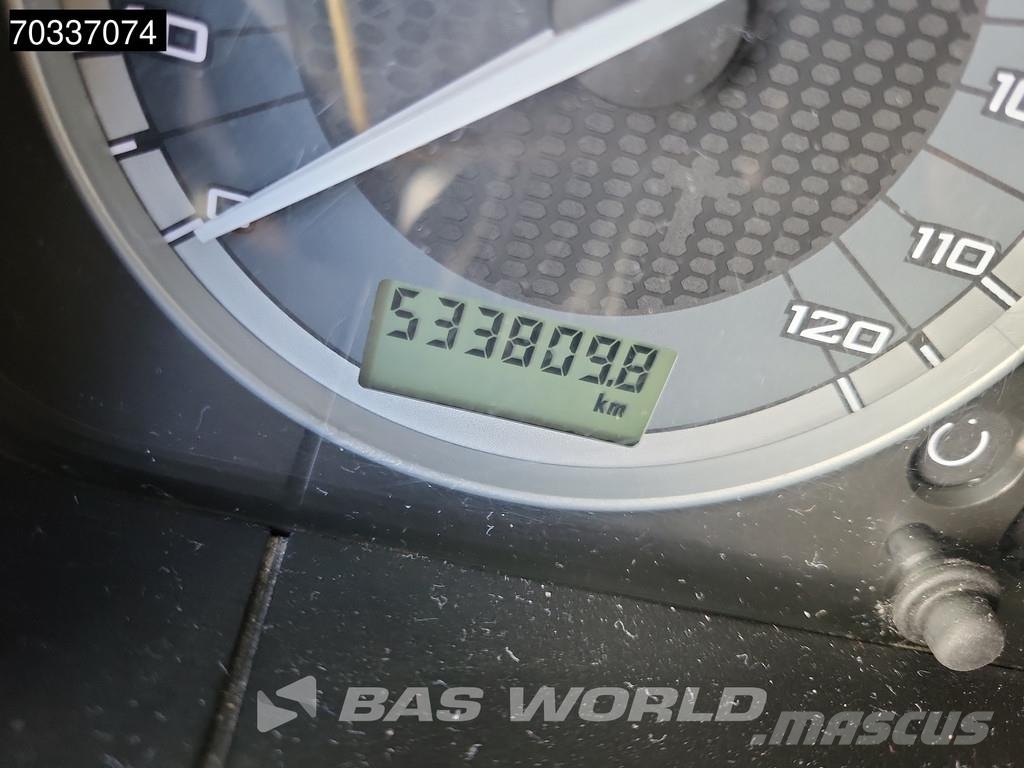 Iveco S-Way 460 4X2 LNG! Mega Retarder 2x Tanks Тягачі