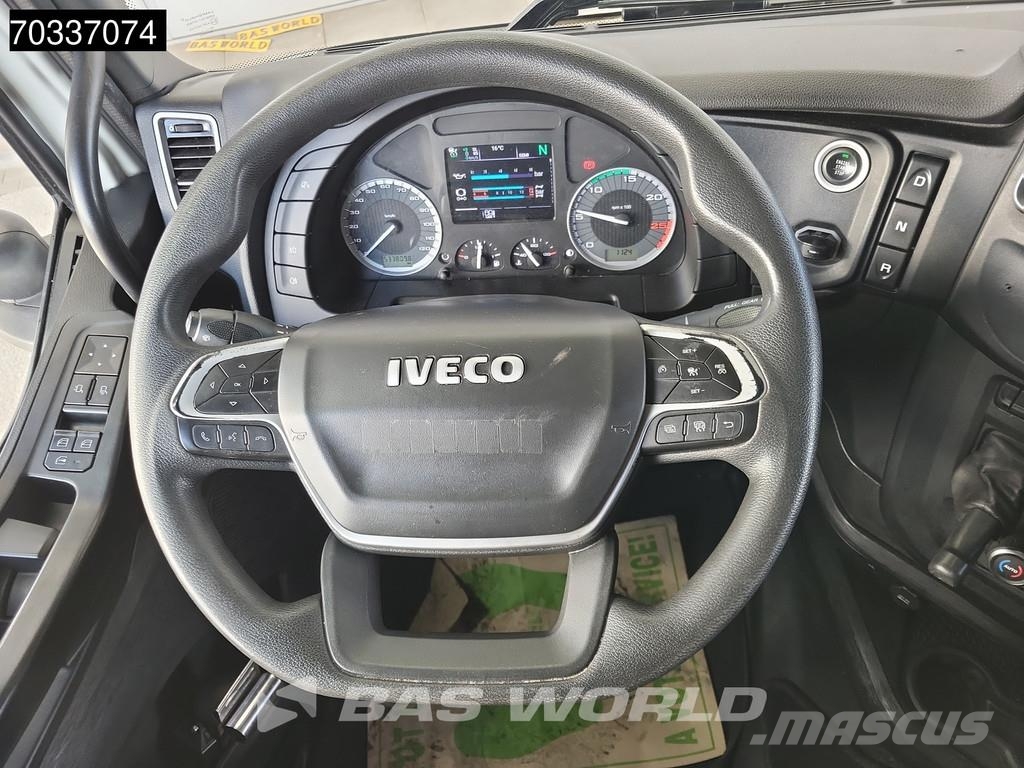 Iveco S-Way 460 4X2 LNG! Mega Retarder 2x Tanks Тягачі