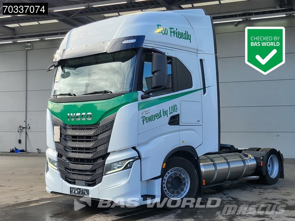 Iveco S-Way 460 4X2 LNG! Mega Retarder 2x Tanks Тягачі