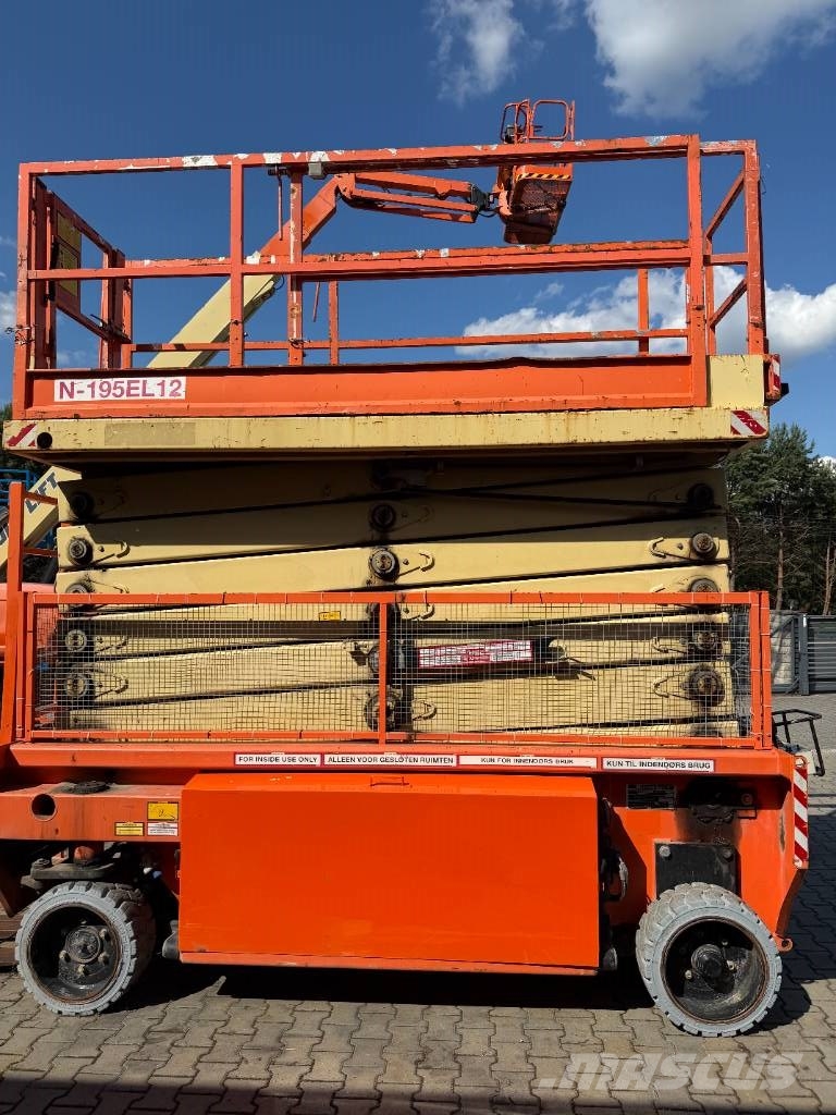 Holland Lift N 195 EL12 Ανυψωτήρες ψαλιδωτής άρθρωσης