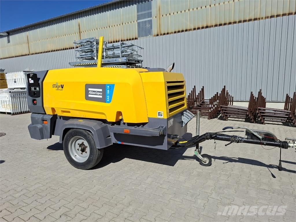Atlas Copco AC Kompressor XAS188-14 m. Fahrw. Muut maatalouskoneet