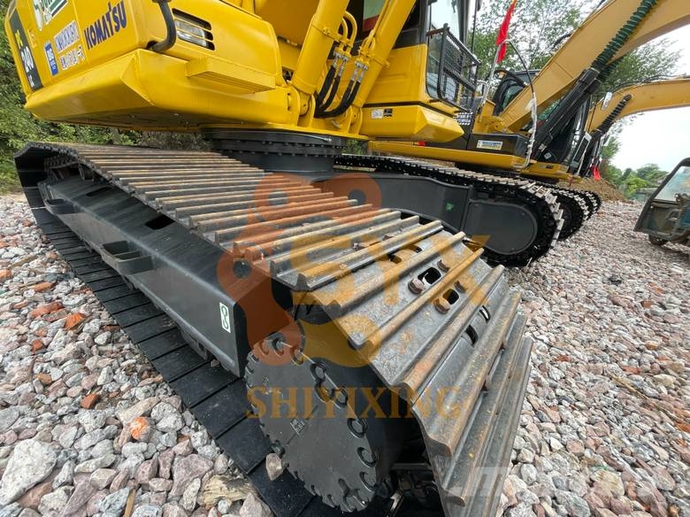 Komatsu PC 240-8 Crawler excavators