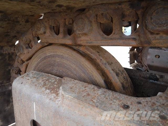 Komatsu PC200-8E0 Midigraafmachines 7t - 12t
