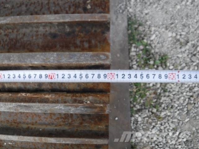 Komatsu PC200-8E0 Midigraafmachines 7t - 12t