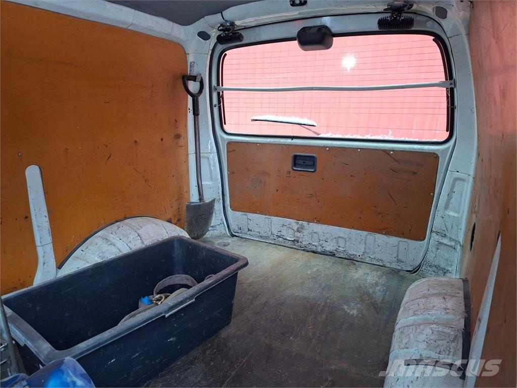 Toyota Hiace Lieferwagen