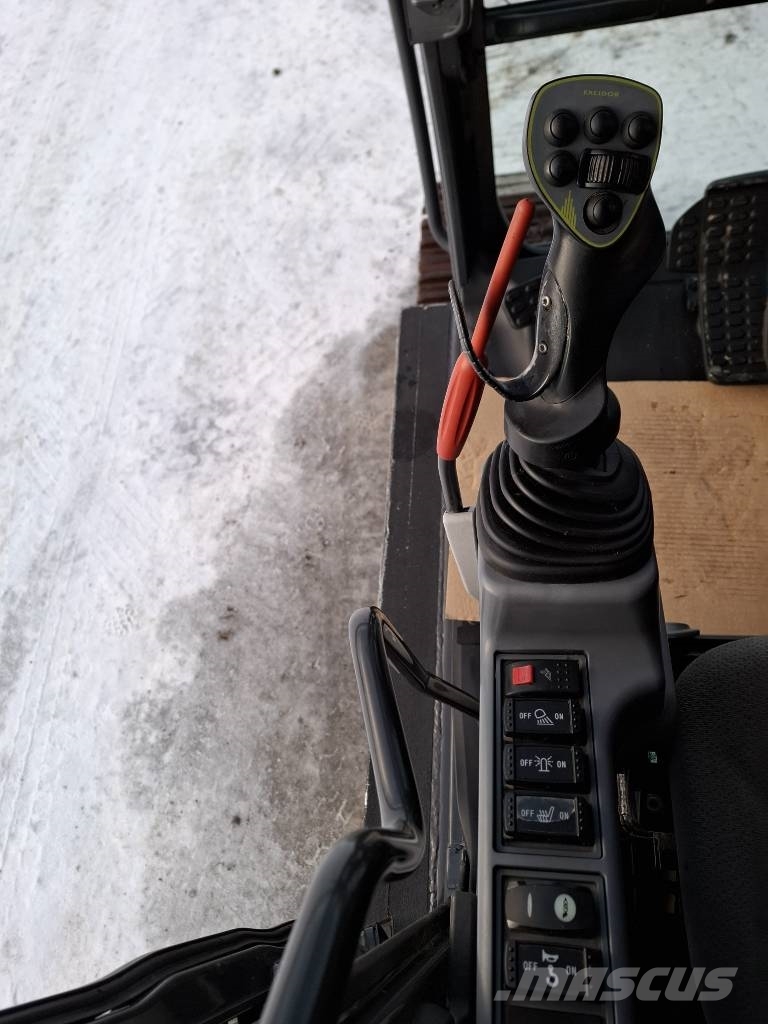 Hitachi ZX 300 LC-6 / Pyörittäjä, Rasvari, Kauha Bageri guseničari