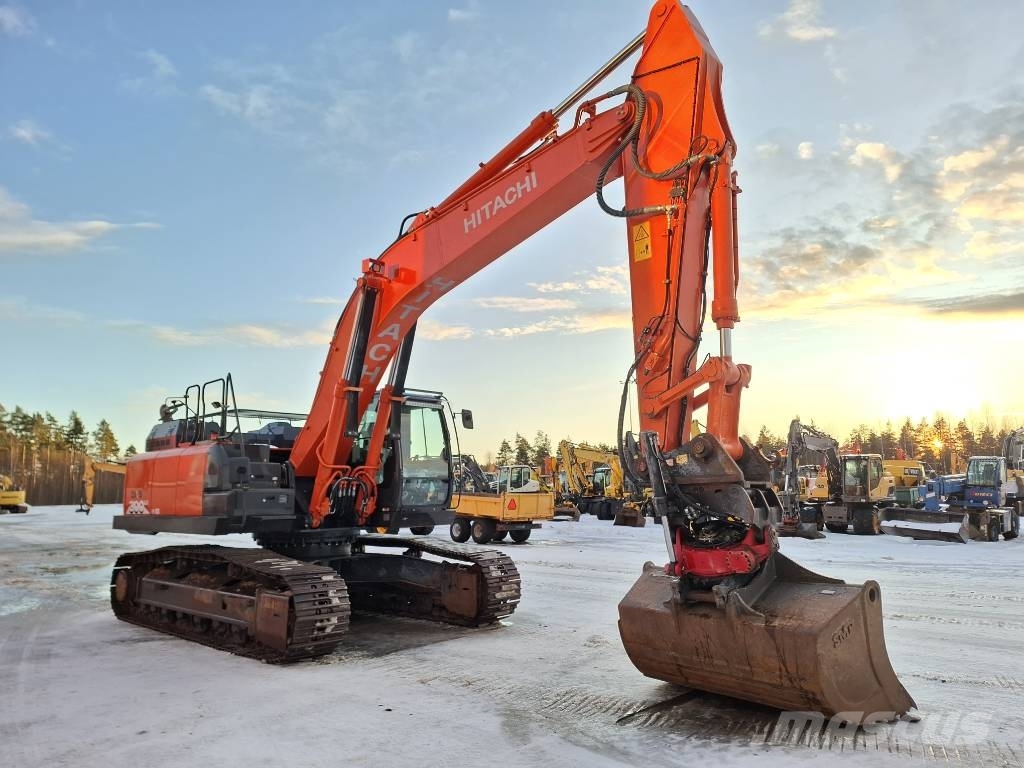 Hitachi ZX 300 LC-6 / Pyörittäjä, Rasvari, Kauha Bageri guseničari