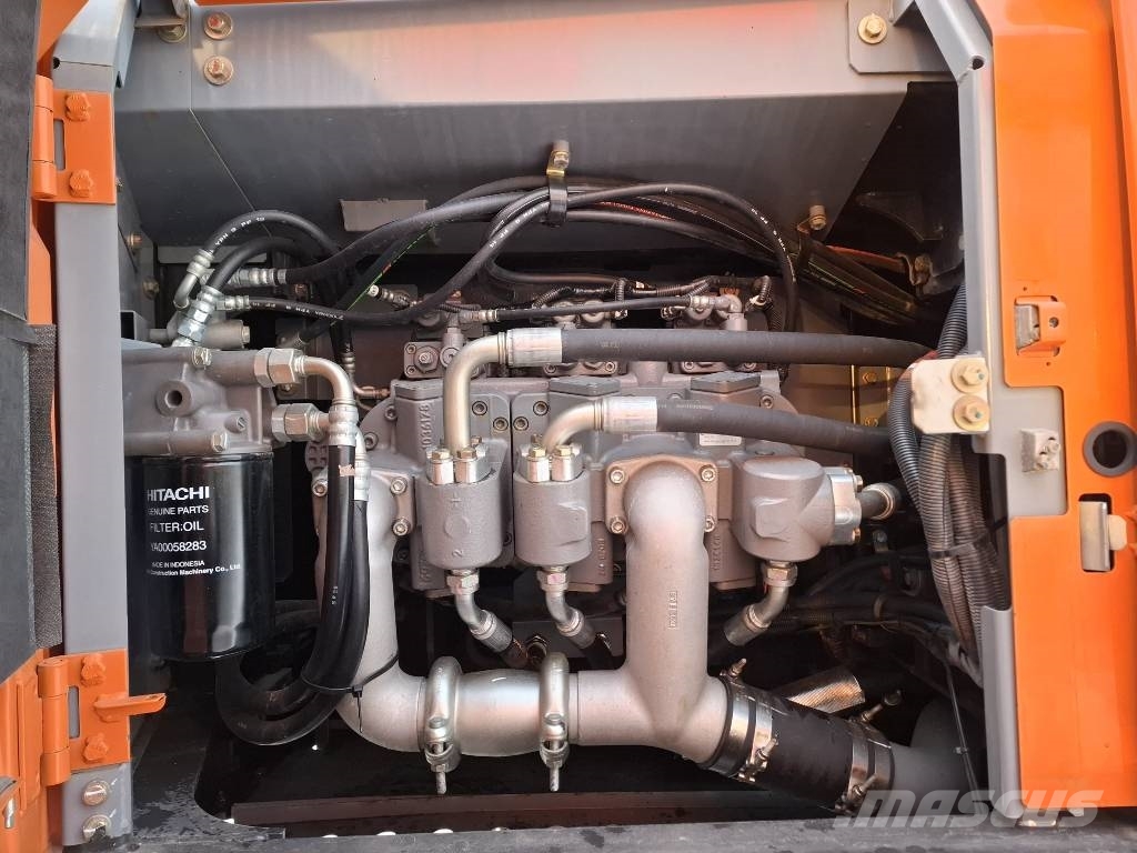 Hitachi ZX 300 LC-6 / Pyörittäjä, Rasvari, Kauha Bageri guseničari