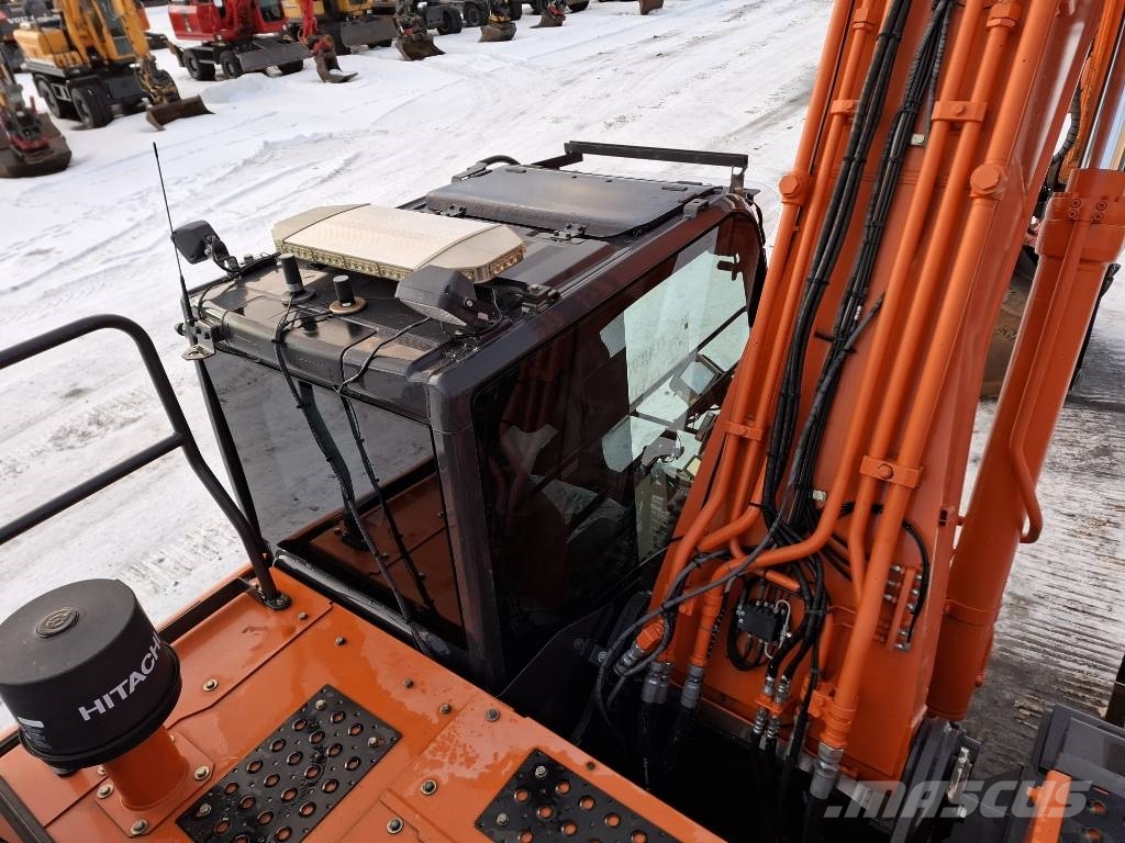 Hitachi ZX 300 LC-6 / Pyörittäjä, Rasvari, Kauha Bageri guseničari
