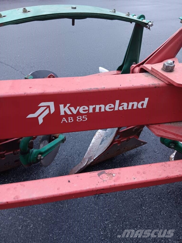 Kverneland AB 85 4-siipiset variomat Standartiniai plūgai