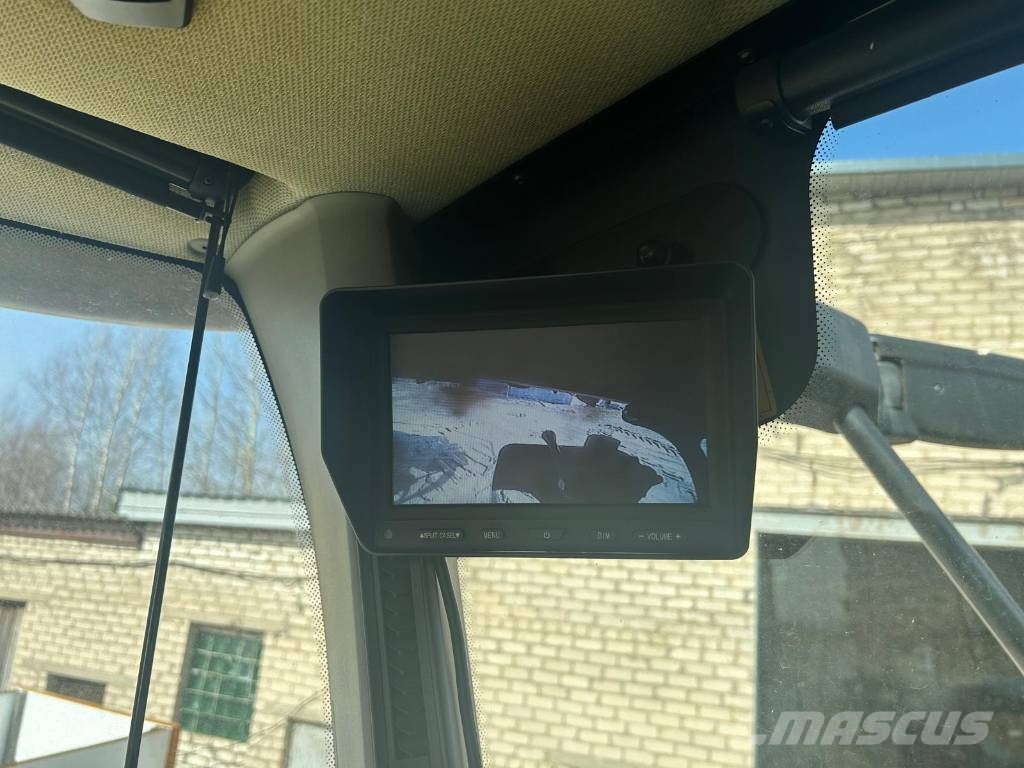 CLAAS Lexion 760 TerraTrac Kombinované zberacie stroje