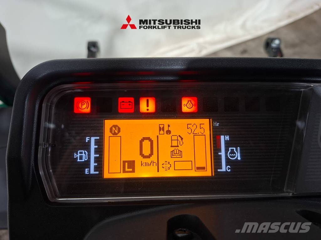 Mitsubishi FD 30 N3 شاحنات الديزل